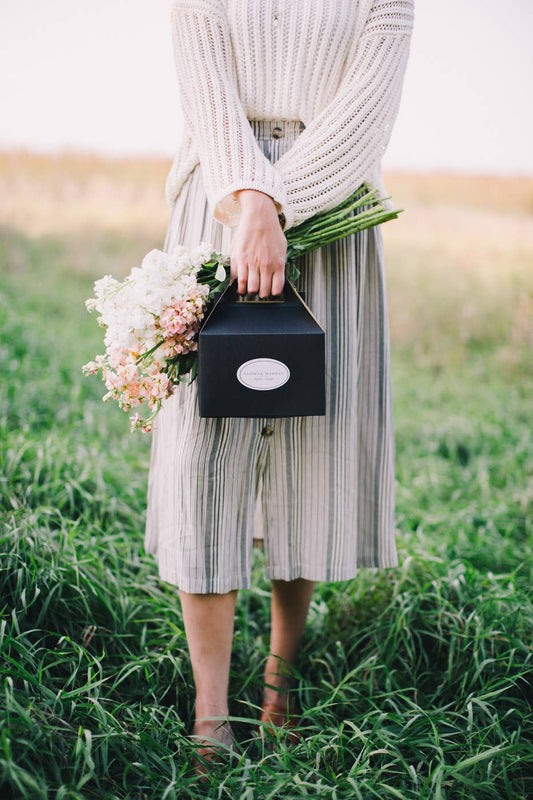 Flower Market | Half Dozen