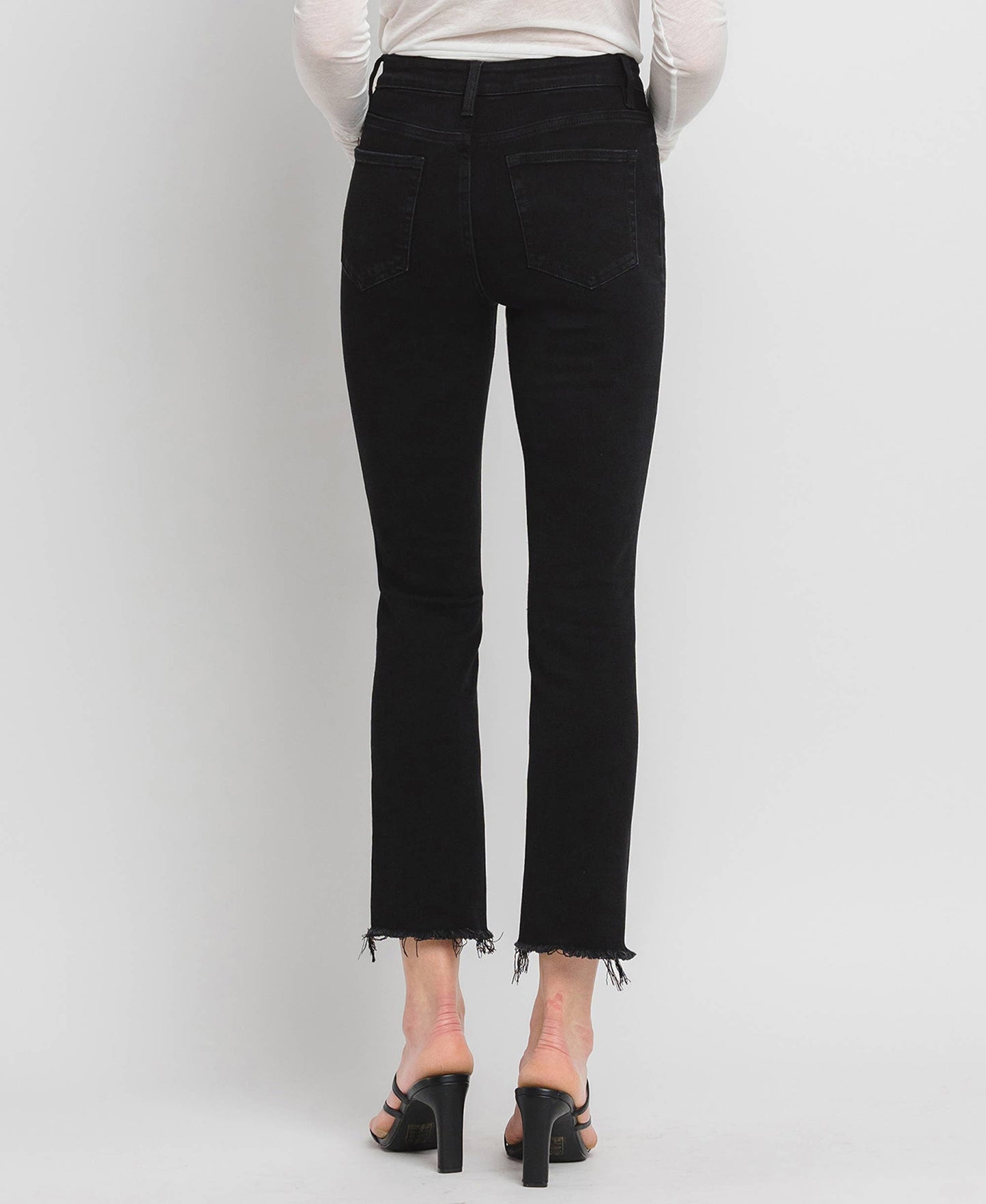 HIGH RISE CROP SLIM STRAIGHT JEANS