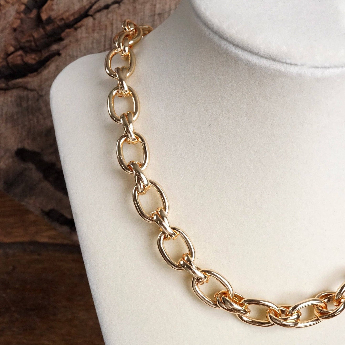 Chunky Cable Chain Necklace in Gold Tone