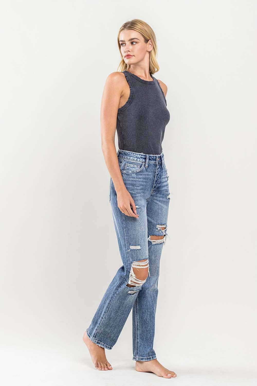 SUPER HIGH RISE DISTRESSED STRAIGHT JEANS