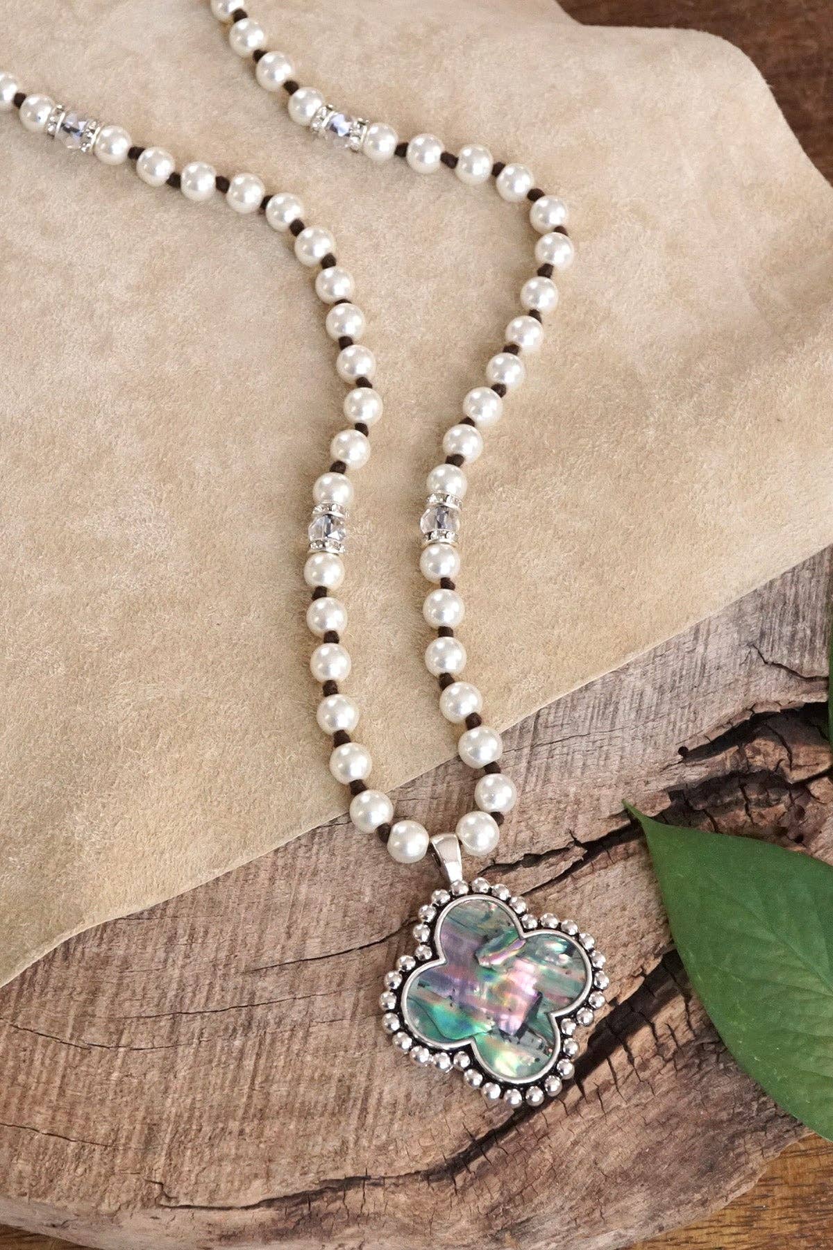 Pearlized Beads Necklace with Cross Abalone