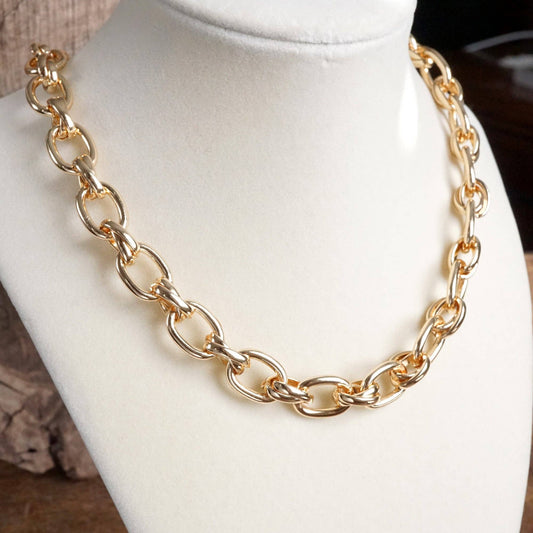 Chunky Cable Chain Necklace in Gold Tone