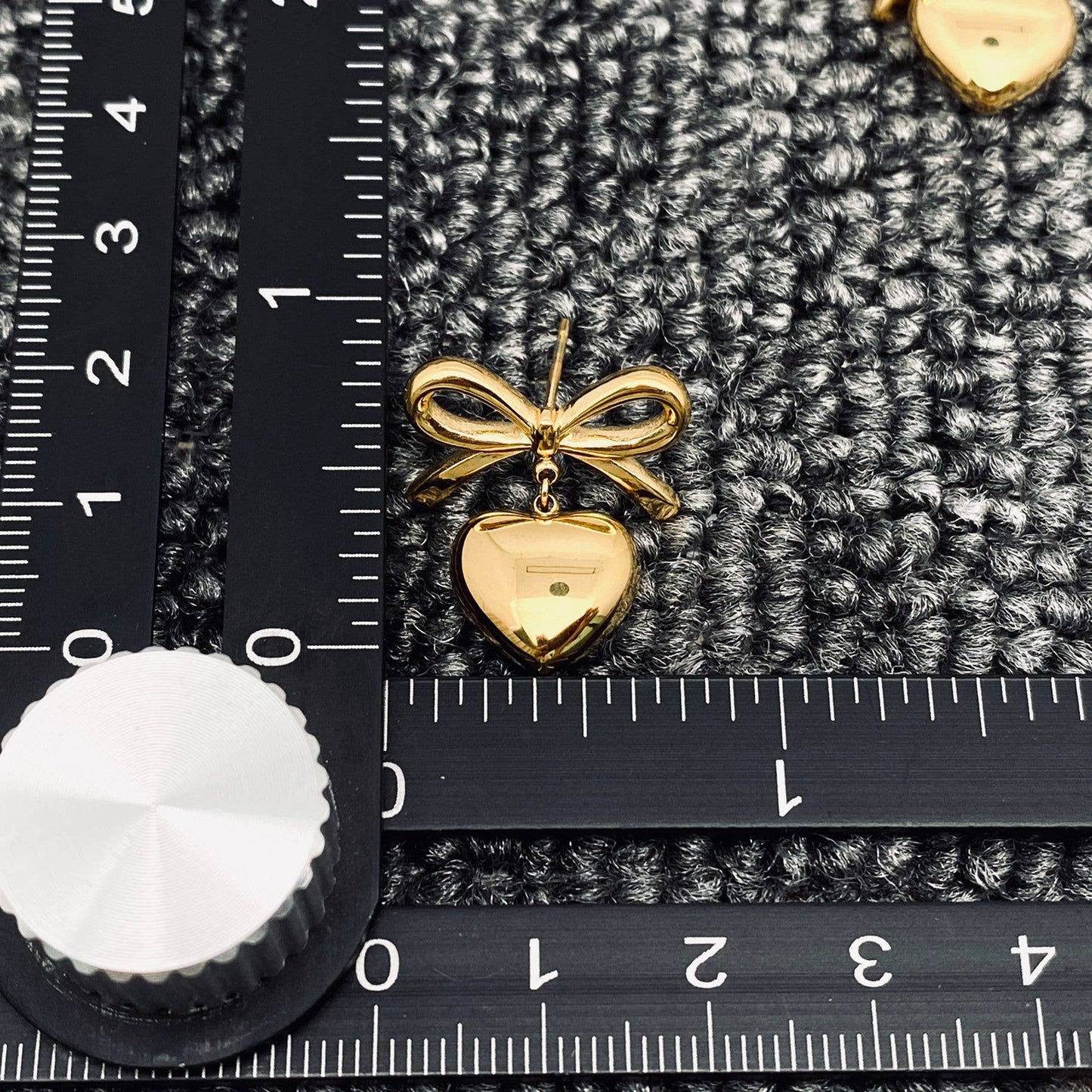 18K Gold Plated Heart Shape Charm Bow Post Earrings - FGS