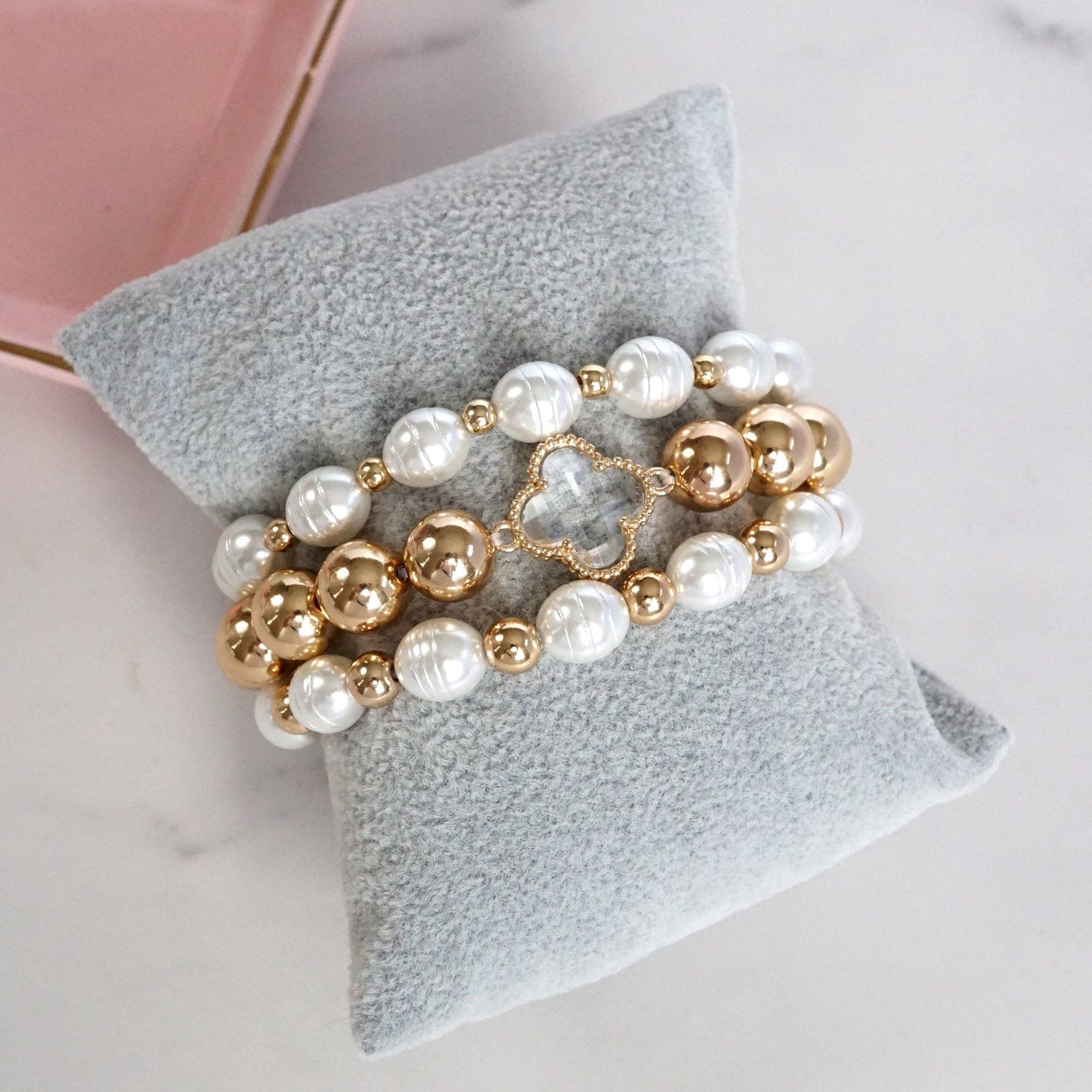 Chunky Beads & Clover Charm Statement Bracelet Set 0102