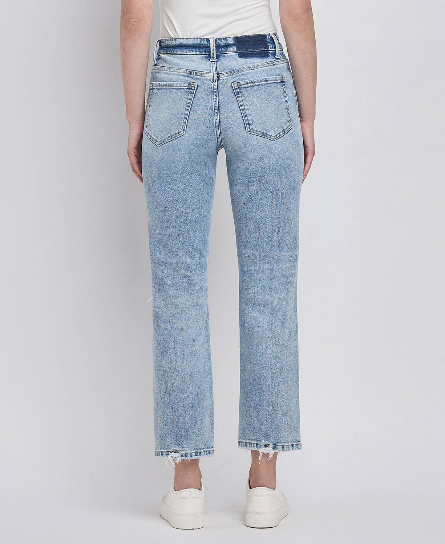 HIGH RISE DISTRESSED STRAIGHT JEANS