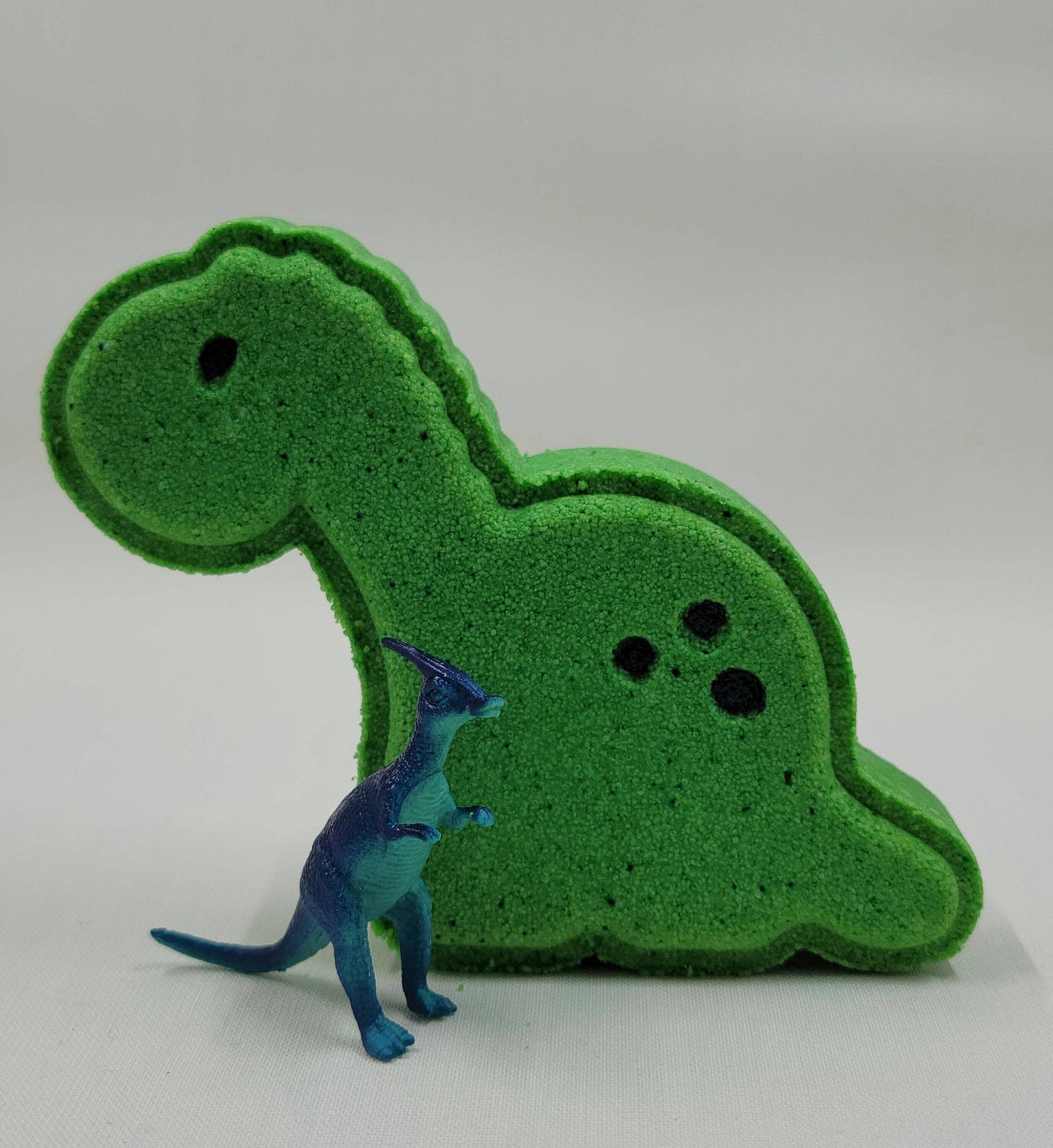 Dinosaur Bath Bomb With Dinosaur Toy Inside