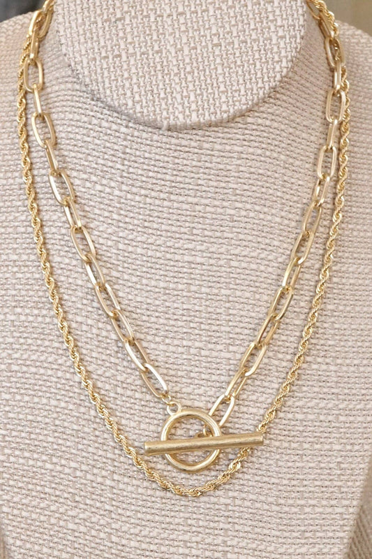 Front Toggle Chain Necklace