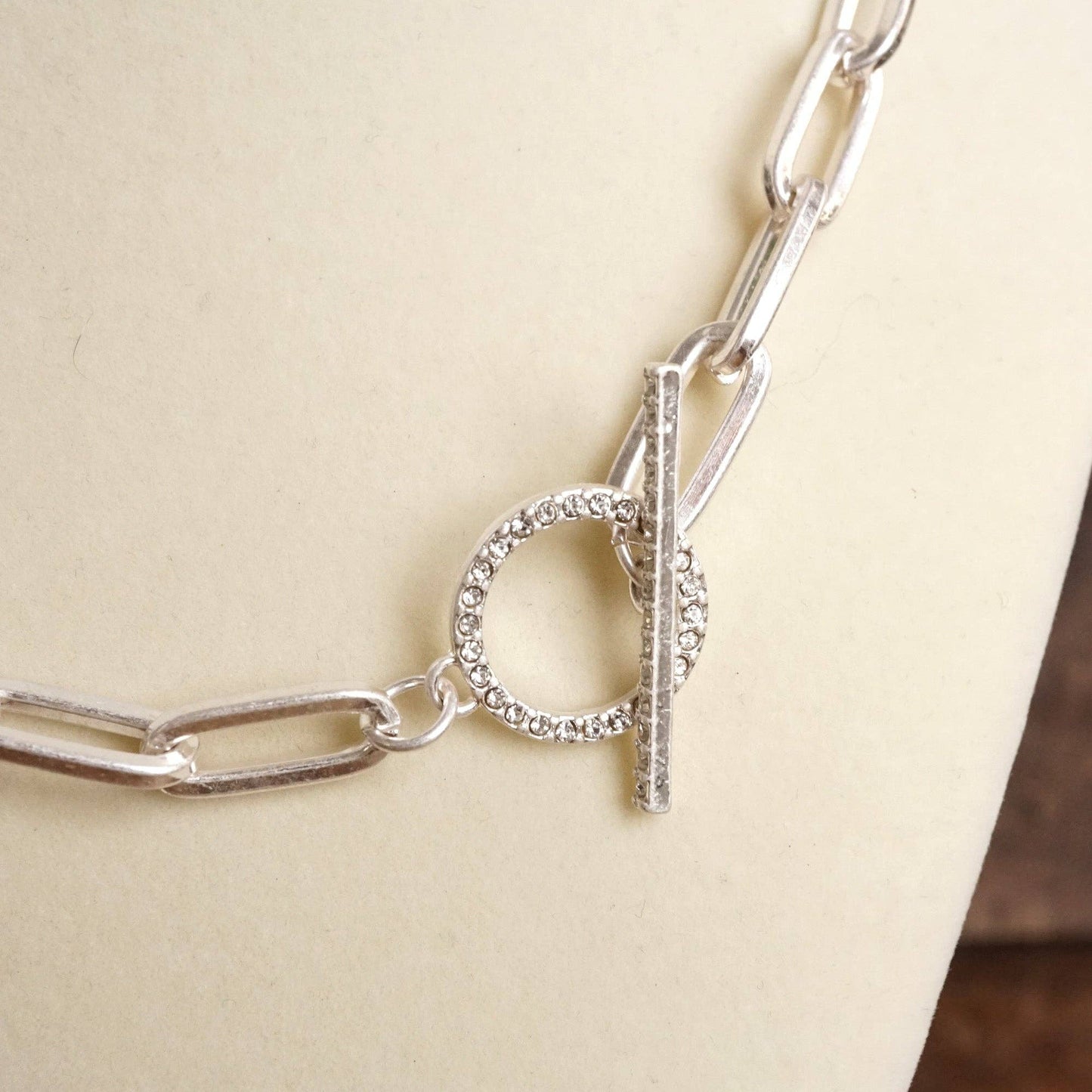 Front Toggle Paperclip Chain Necklace 0771