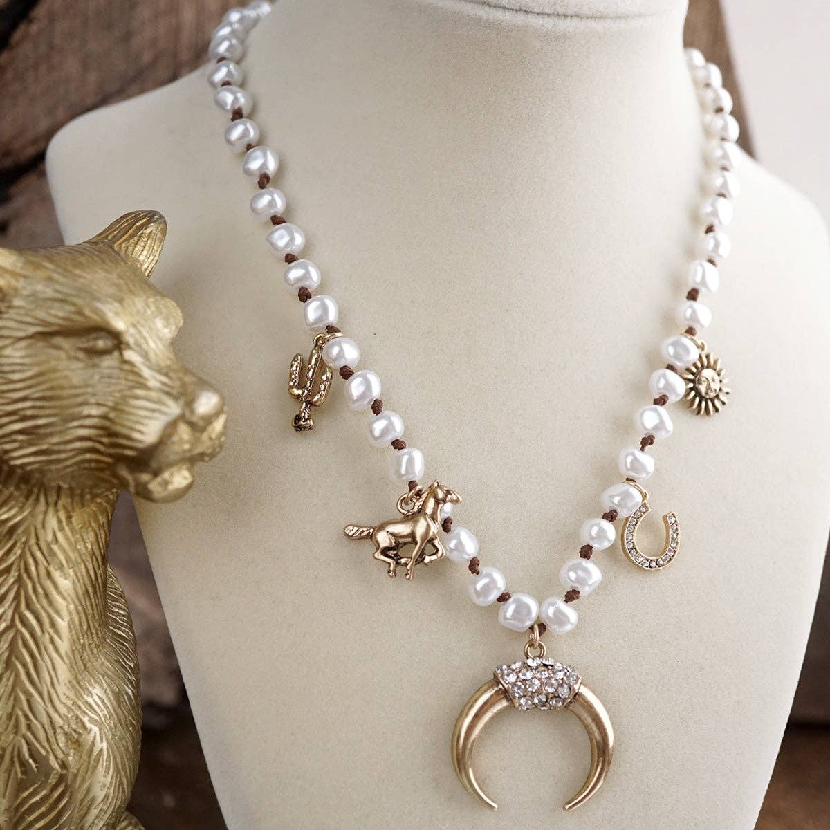 Cowgirl Story – Pearl Charm Necklace