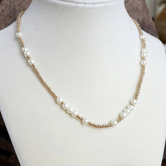 Dainty Pearls and Gold Beads Necklace 1026