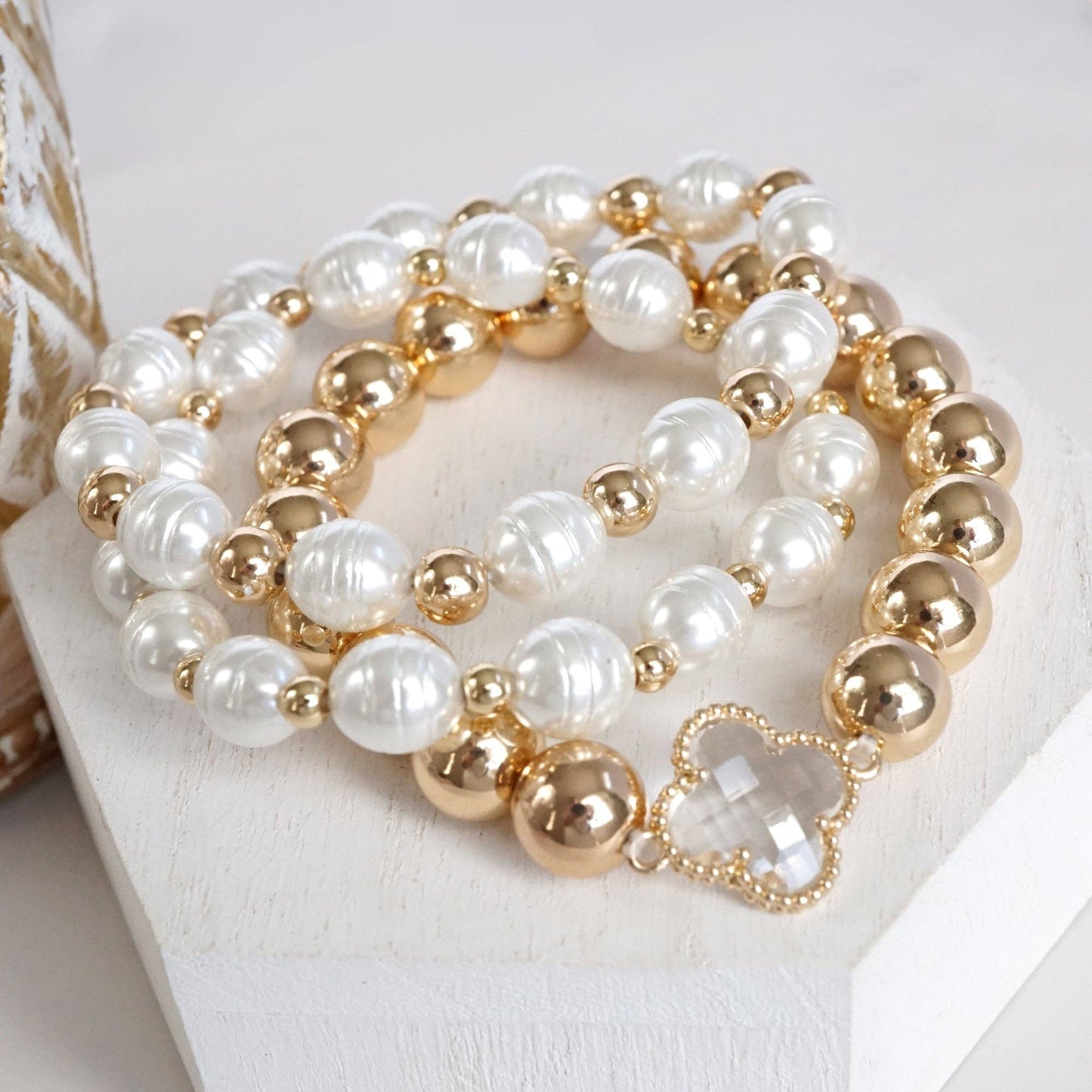 Chunky Beads & Clover Charm Statement Bracelet Set 0102