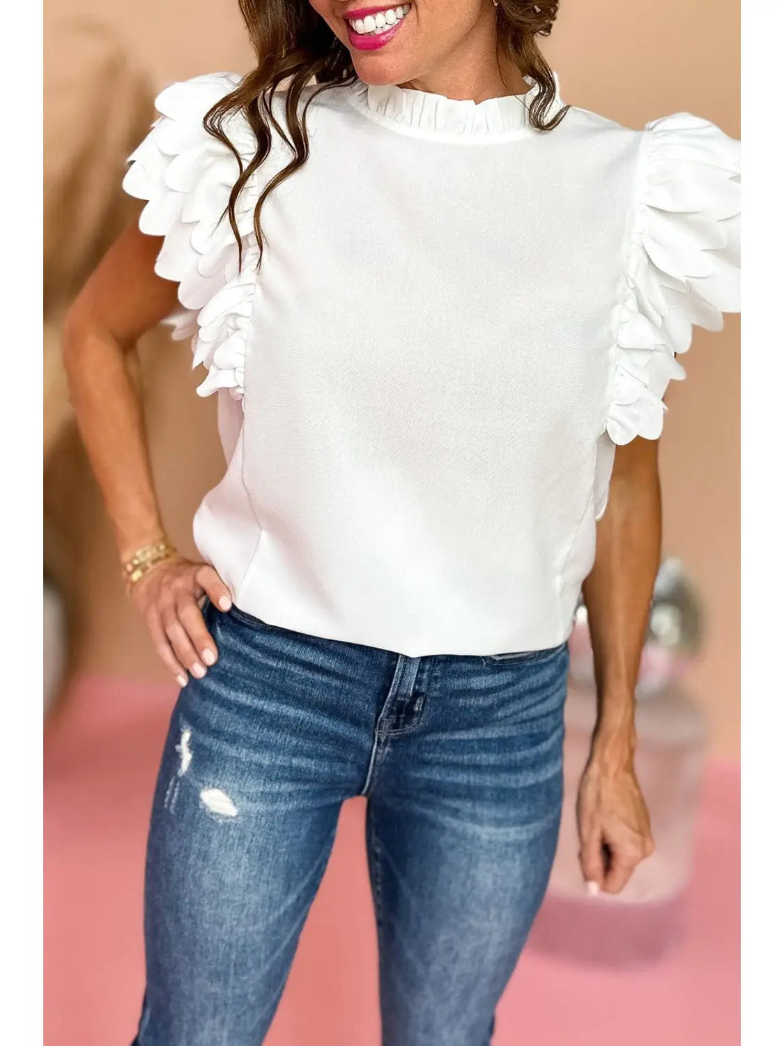 Scalloped Ruffle Short Sleeve Top