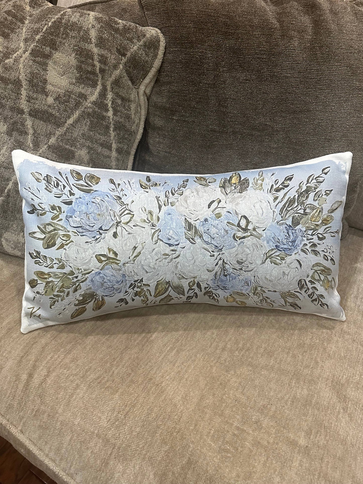GA Blue & White Hydrangeas Lumbar Pillow
