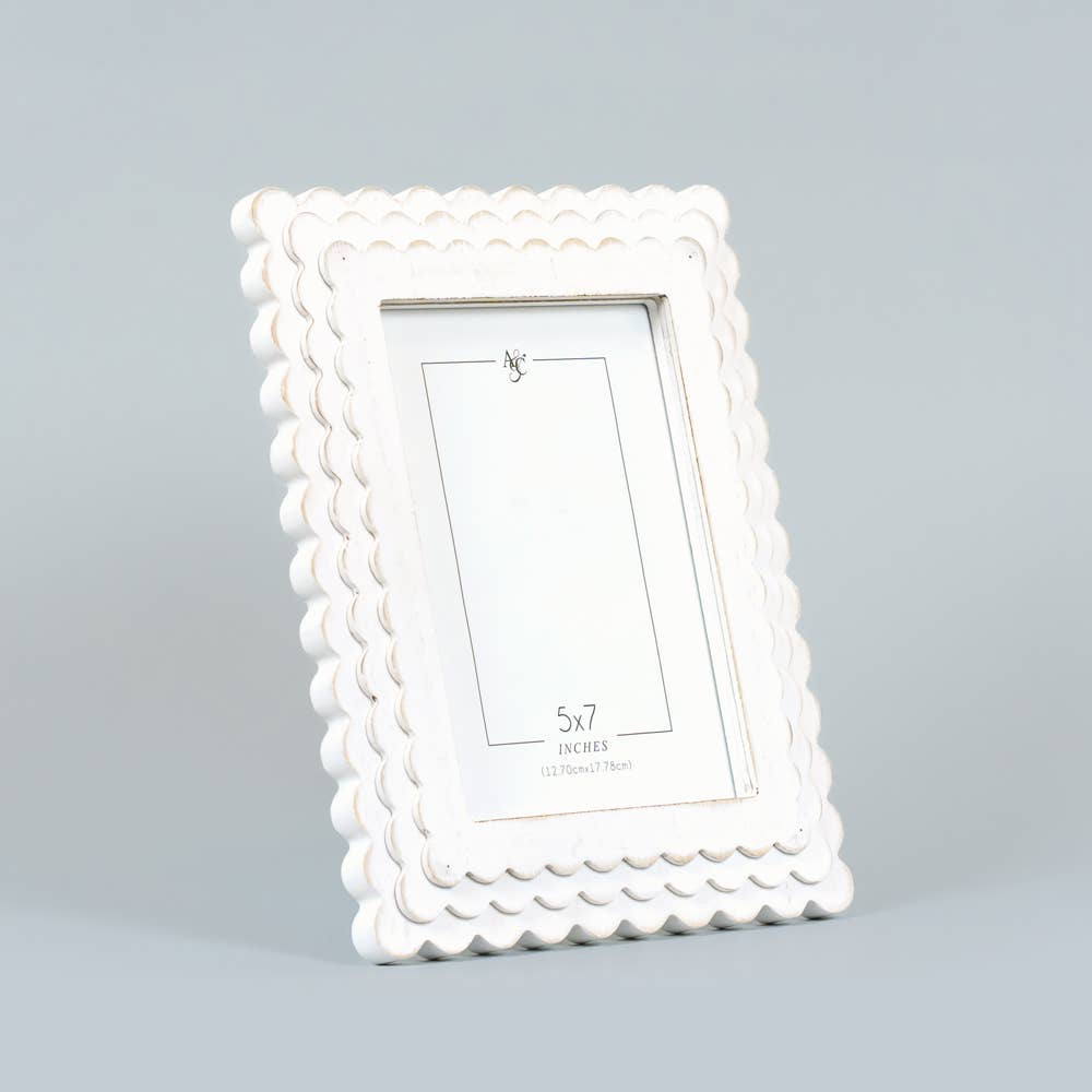 8x10x1 wood scallop photo frame