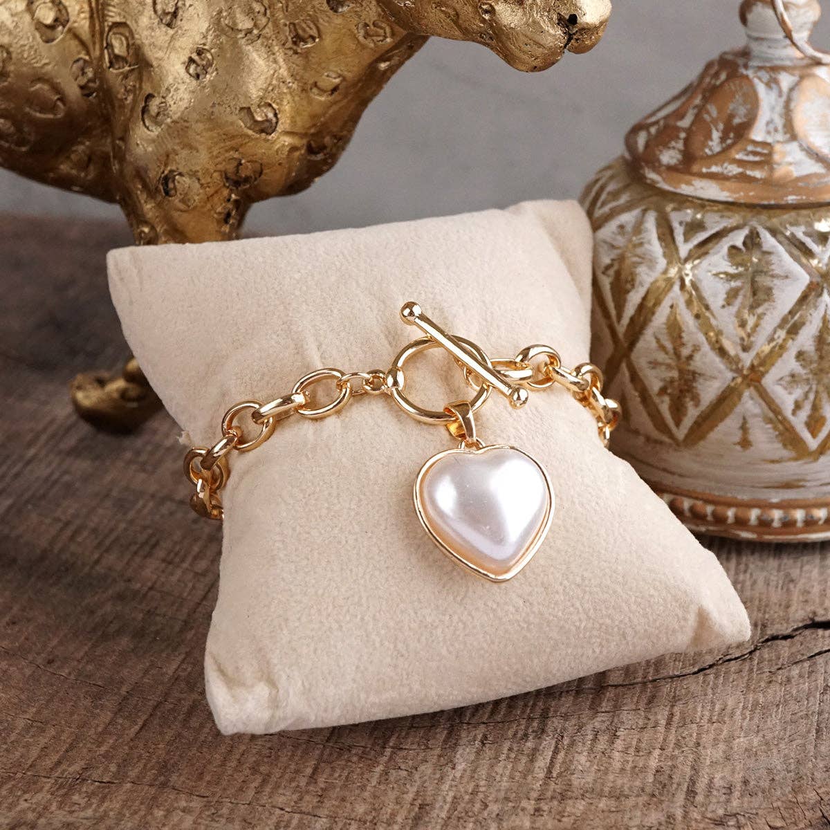 Soft Devotion – Pearlized Puffy Heart Toggle Chain Bracelet in Gold