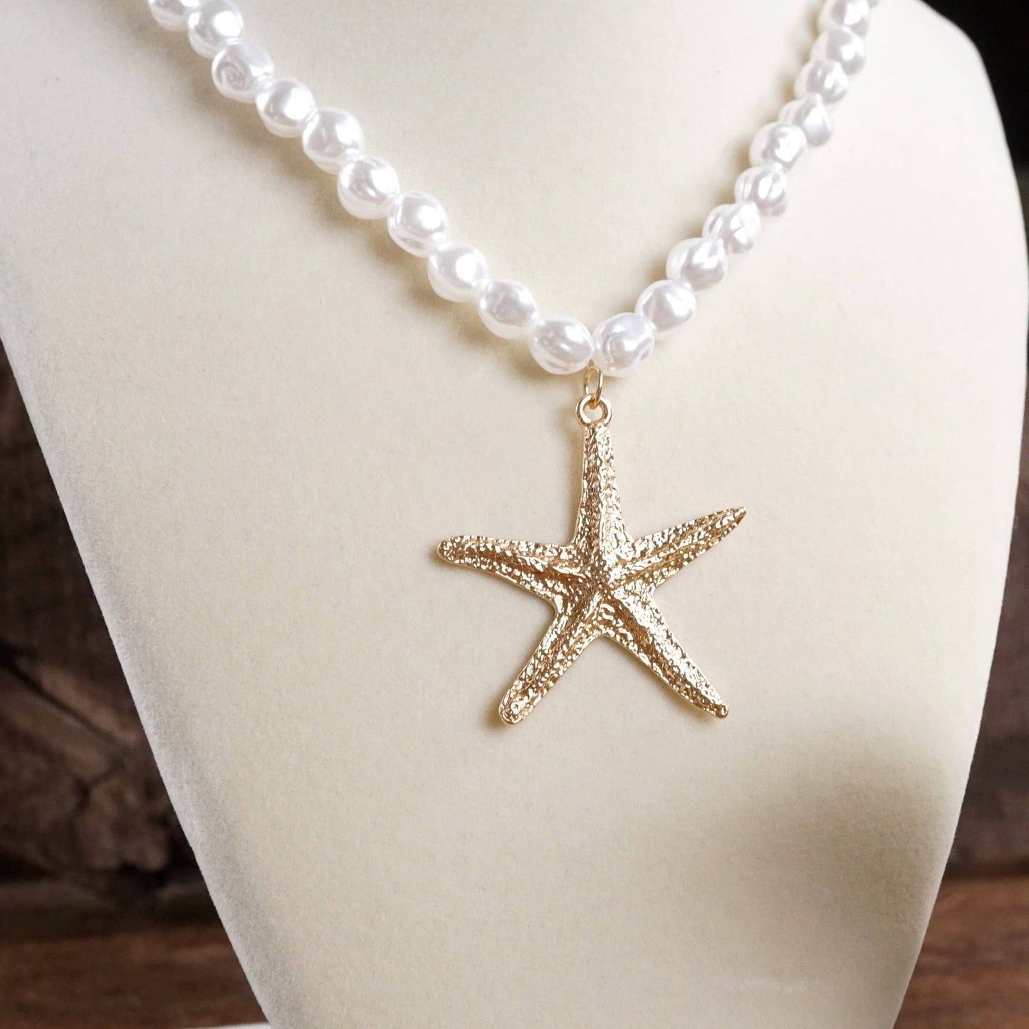 Sea Life Pearl Necklace with Starfish