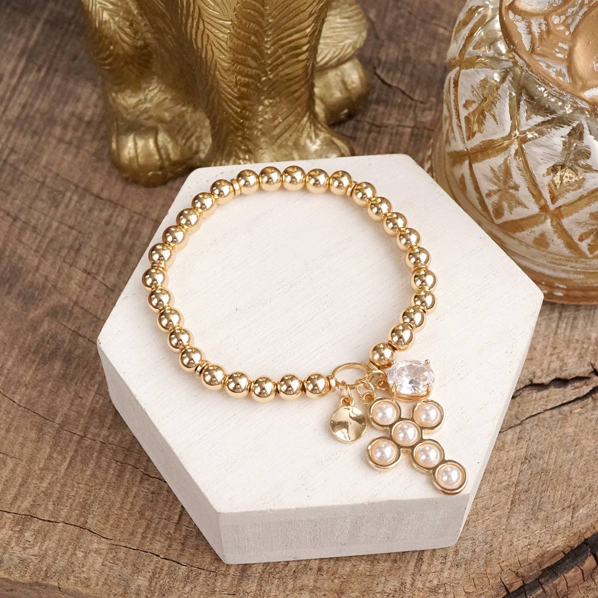 Golden Keepsakes – Charm Cluster Stretch Bracelet with Beads & Stones