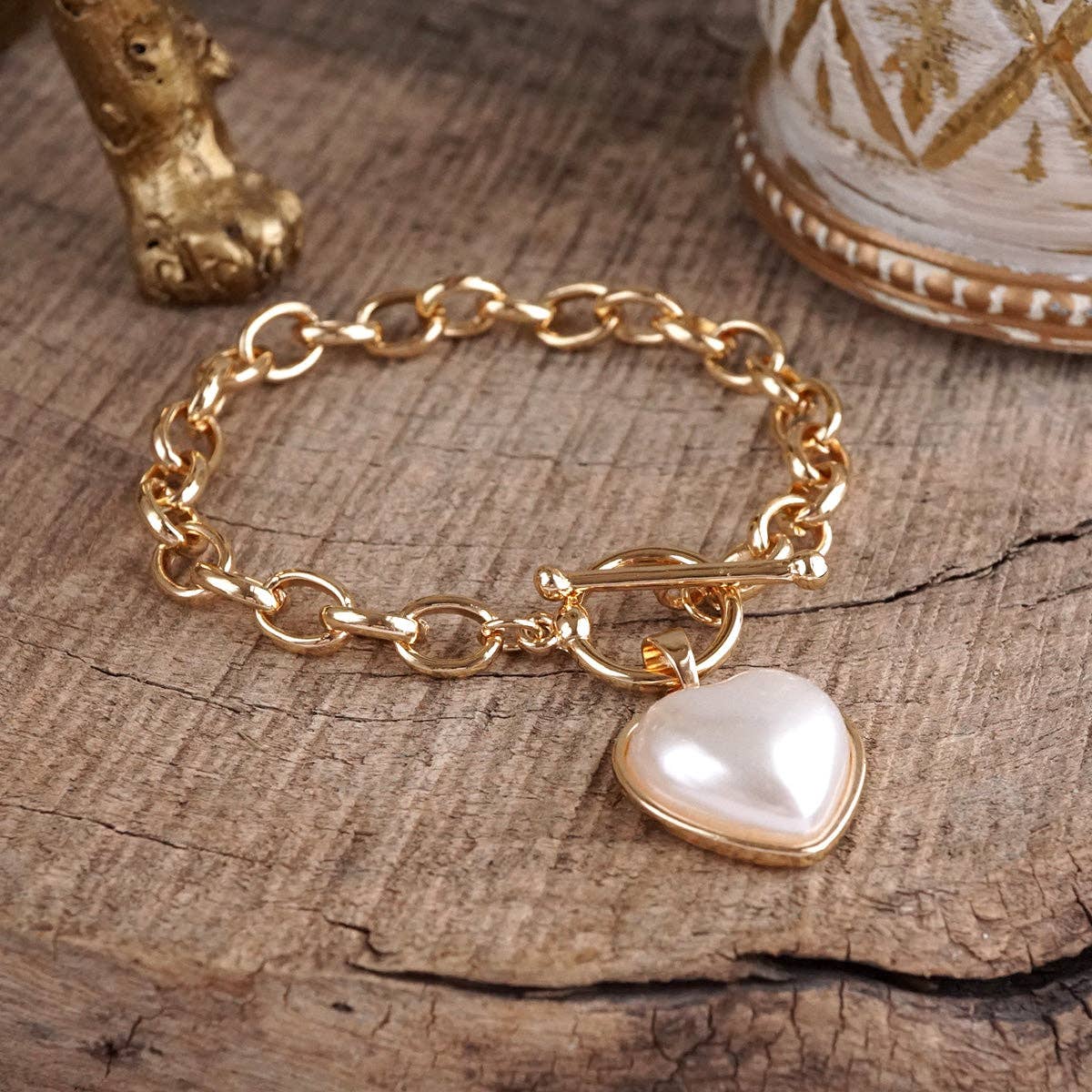 Soft Devotion – Pearlized Puffy Heart Toggle Chain Bracelet in Gold