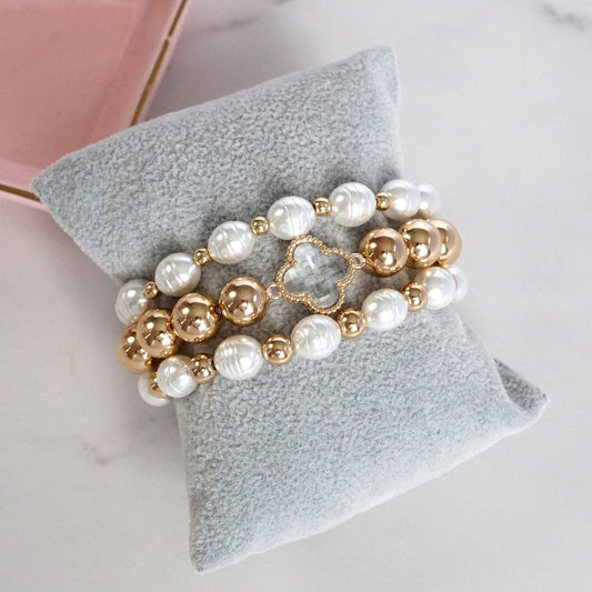 Chunky Beads & Clover Charm Statement Bracelet Set 0102