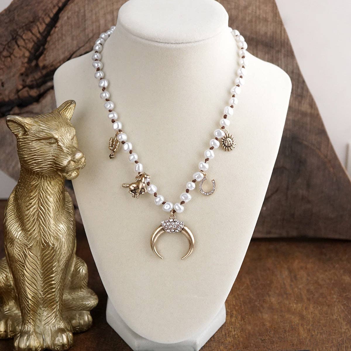 Cowgirl Story – Pearl Charm Necklace
