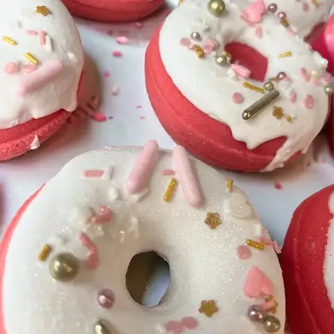 Donut Bath Bomb with Cocoa butter drizzle & sprinkles