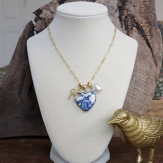 Multi-Charm Chinoiserie Heart & Bow Necklace – Blue & Gold