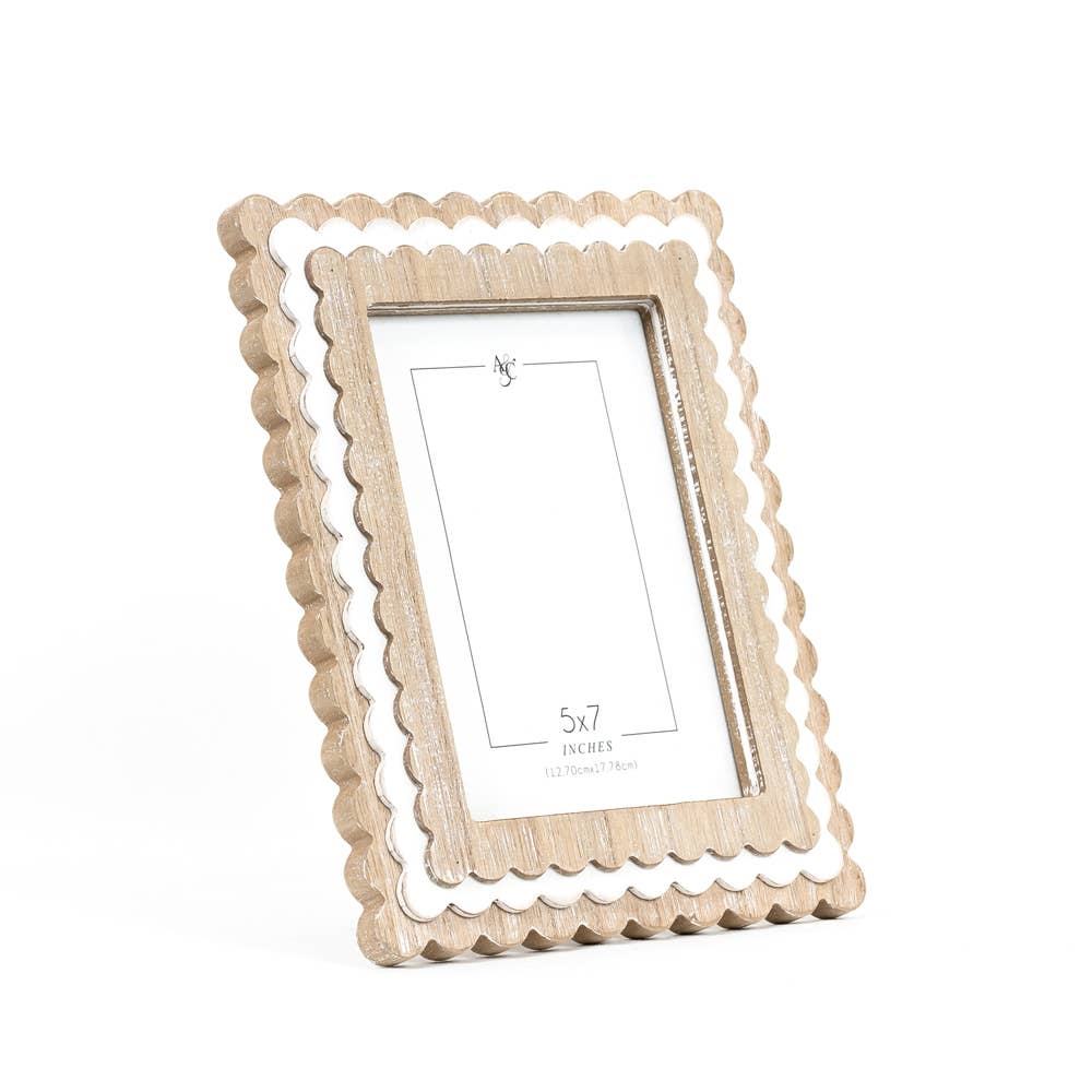 8x10x1 wood scallop photo frame