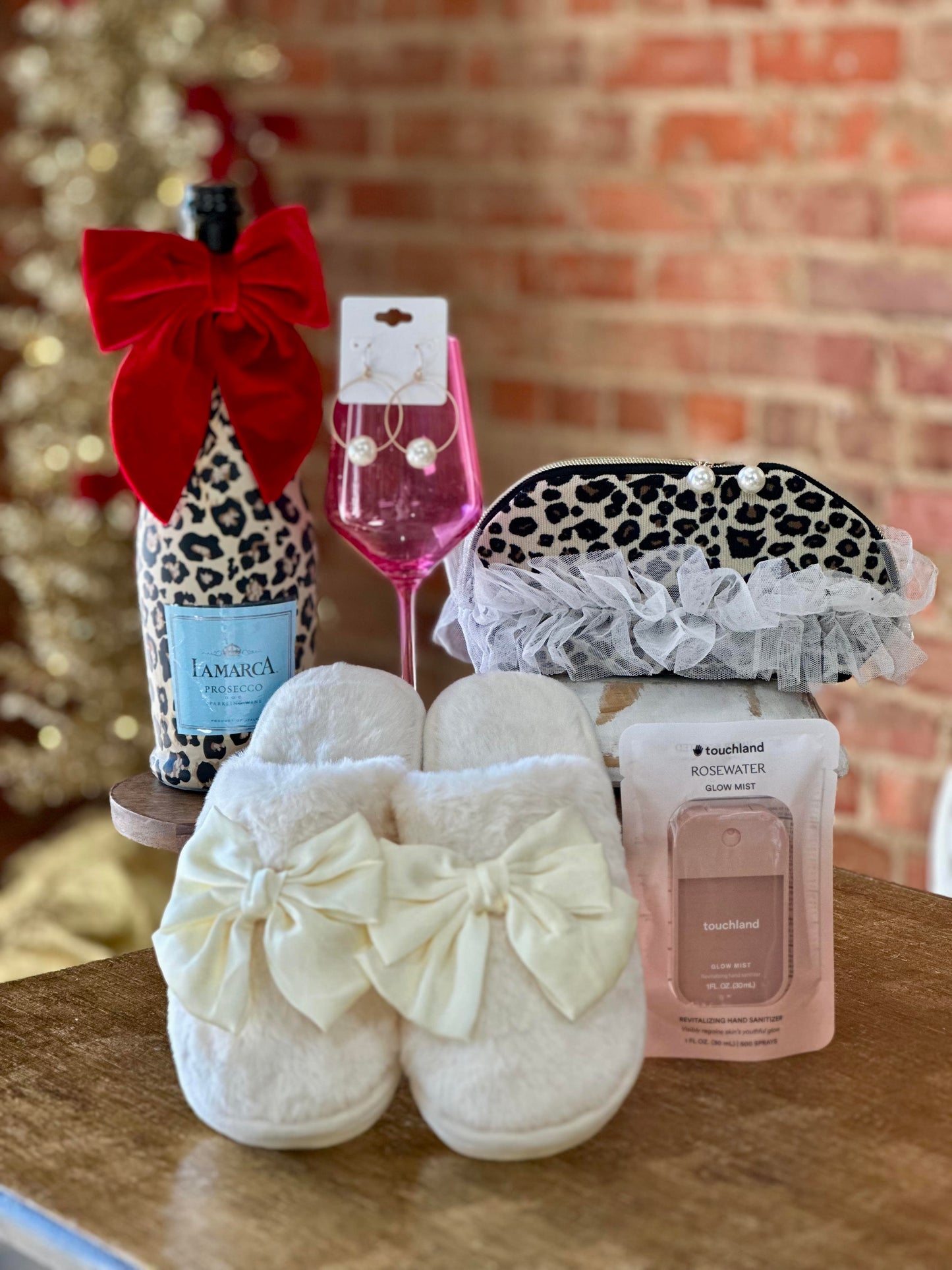 Cozy Bow Lounge Slippers